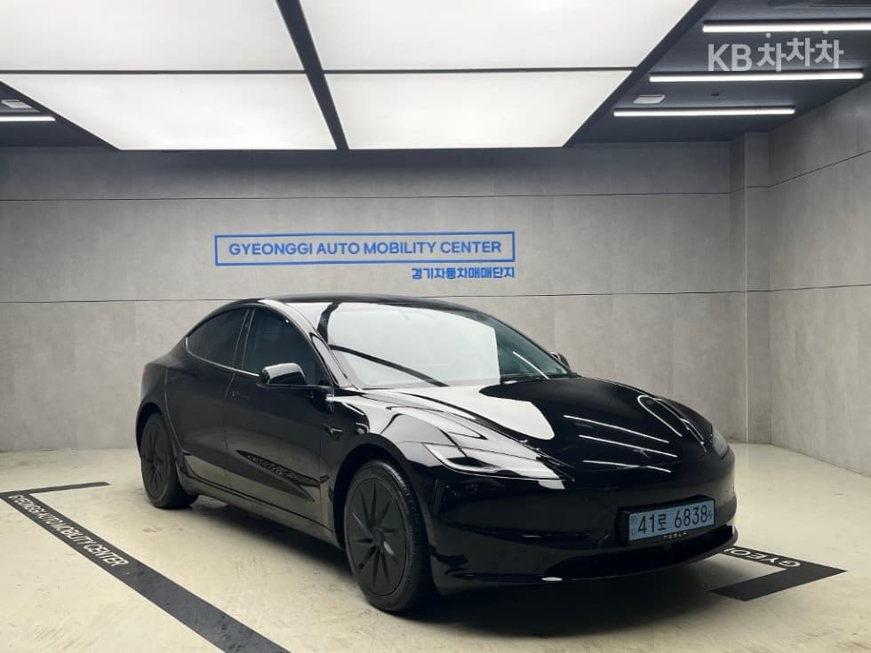테슬라 Model 3 Highland RWD - Image 1
