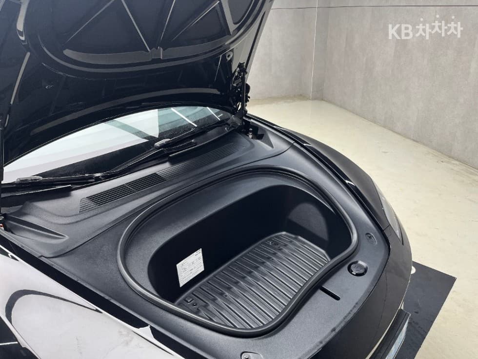 테슬라 Model 3 HighlandRWD - 6