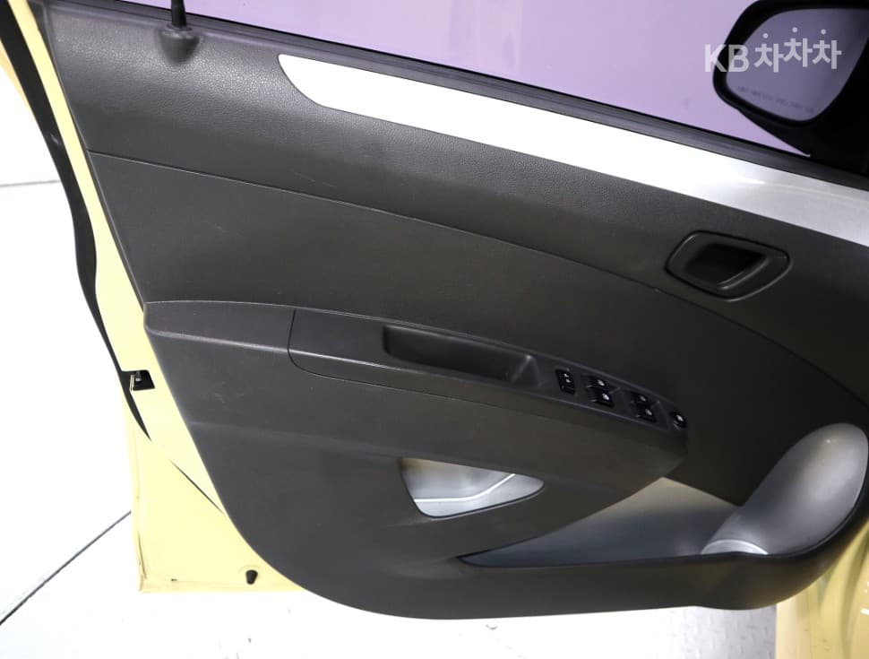 Джи Ем Корея Chevrolet СпаркСпарк S LT - 8