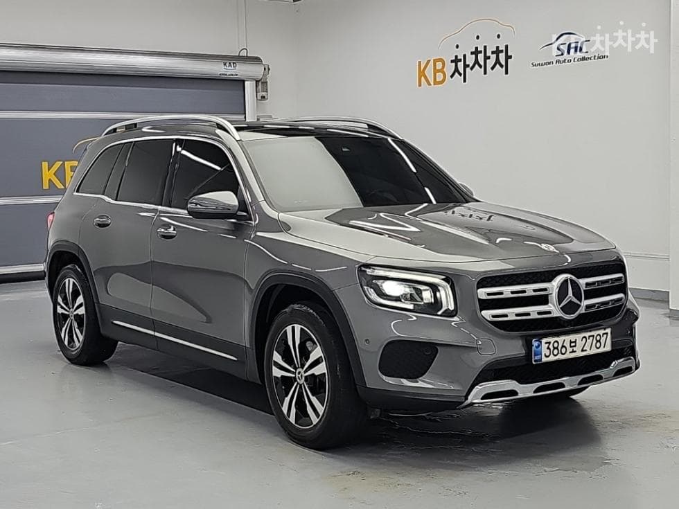 Mercedes-Benz GLB(X247)GLB 220 - 4