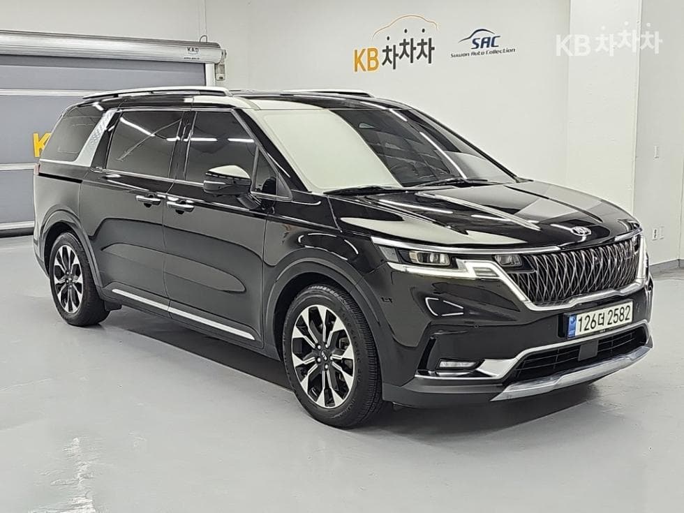 Киа Канивал 4-то поколениеD2.2 9-местен Signature - 4