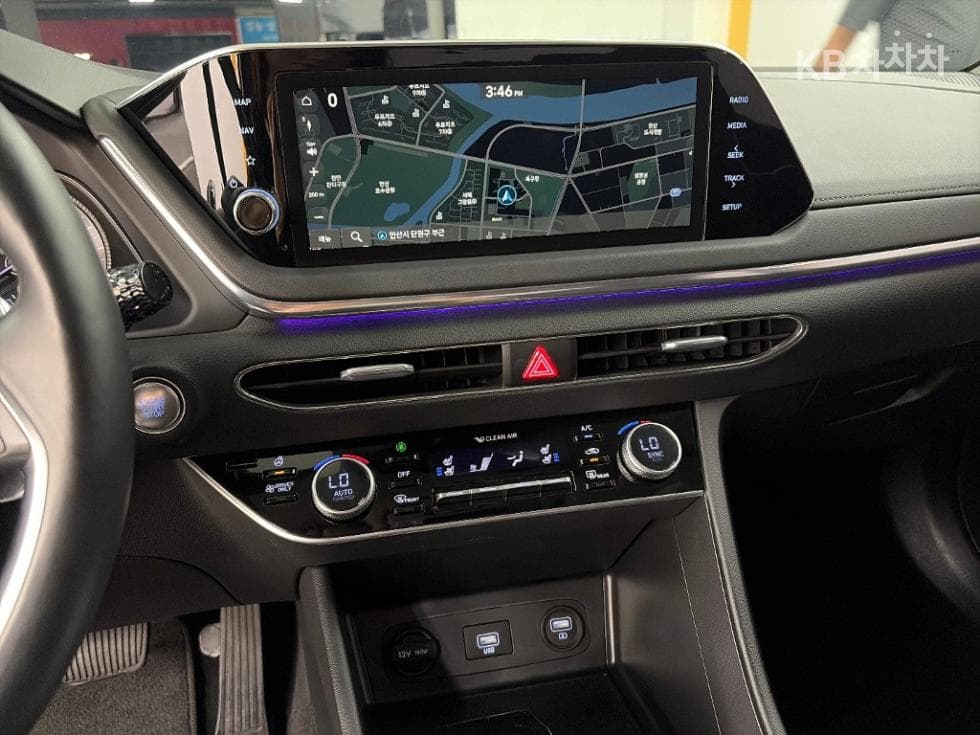 Hyundai Sonata Hybrid (DN8)2.0 Hybrid Premium Plus - 10