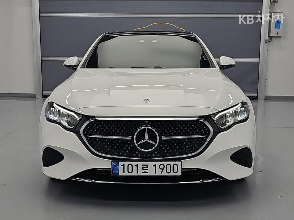Mercedes-Benz E-클래스 (W214)E200 Avantgrade - 2