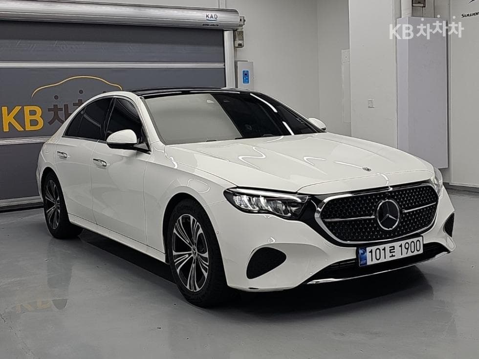 Mercedes-Benz E-클래스 (W214)E200 Avantgrade - 4