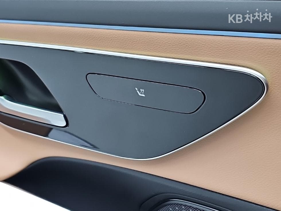 Mercedes-Benz E-클래스 (W214)E200 Avantgrade - 14