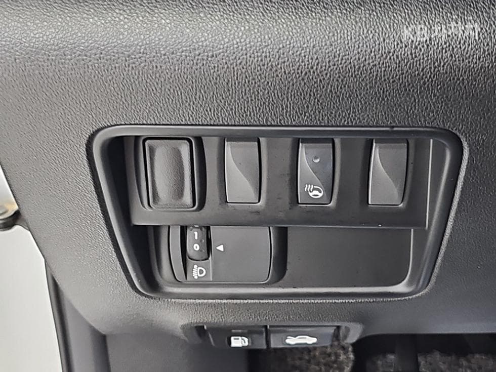 Рено Корея QM62.0 2WD LE Стандартен - 16