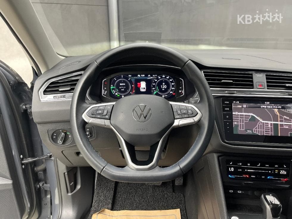 Volkswagen The New (фейслифт) Tiguan2.0 Турбо Дизел Инжекция Prestige - 9