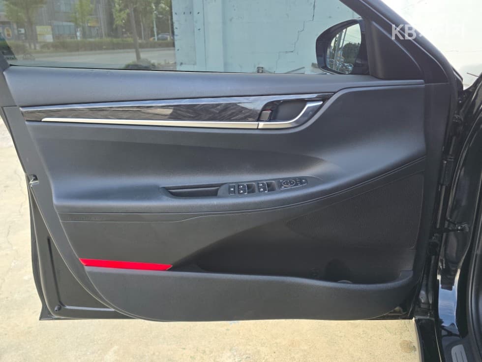 Hyundai Grandeur (Azera)IG2.4 Premium Standard - 8