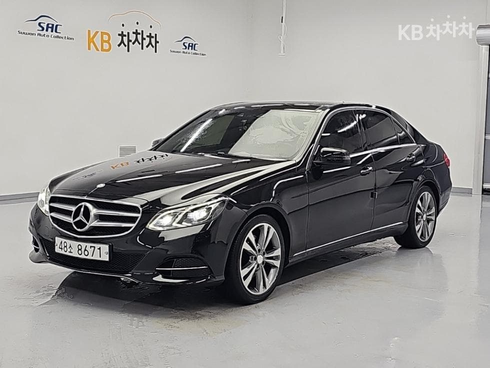 Mercedes-Benz Нов E-Клас E300 4매틱 Авангард W212(14~) - Image 1