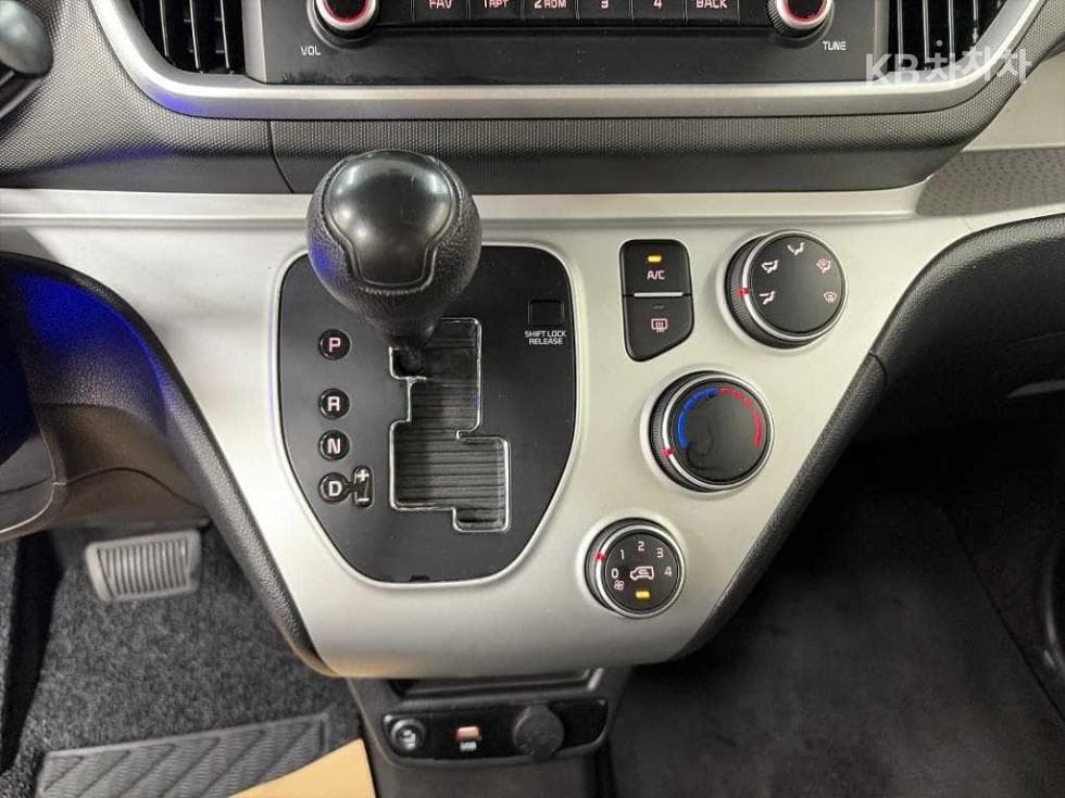 Kia The New (facelift) Ray (van) Van1.0 Gasoline Van 2-seater Standard - 8