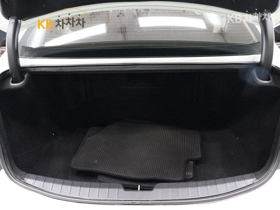 Hyundai Grandeur (Azera)HGHG240 Luxury - 5