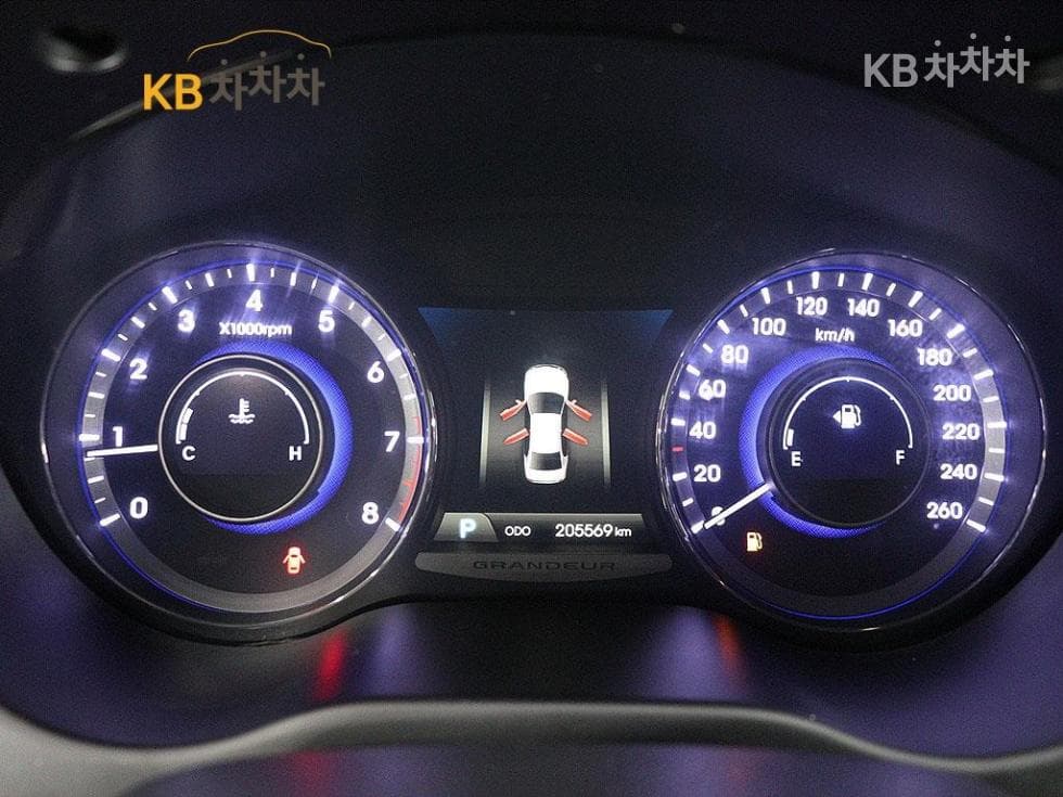 Hyundai Grandeur (Azera)HGHG240 Luxury - 6