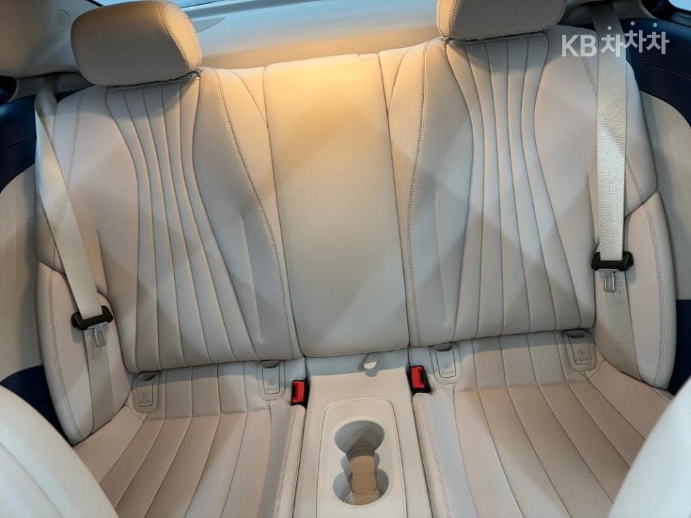 Mercedes-Benz E-Class (W213)E450 4MATIC Standard - 12