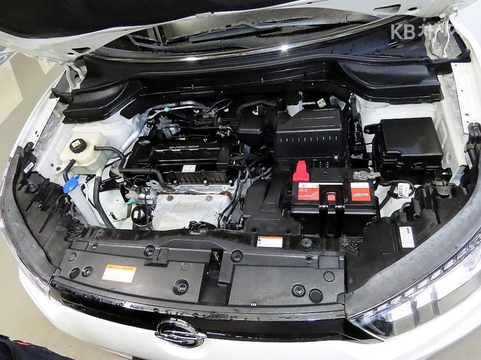 КейДжи Мобилити Тиволи 아머1.6 Бензин VX 2WD - 18