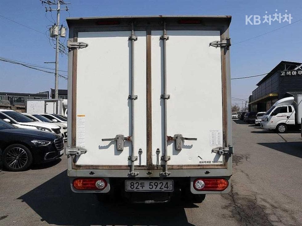 Хюндай Porter 2Удължено междуосие Super Cab 냉동Товарна надстройка차 Стил - 3