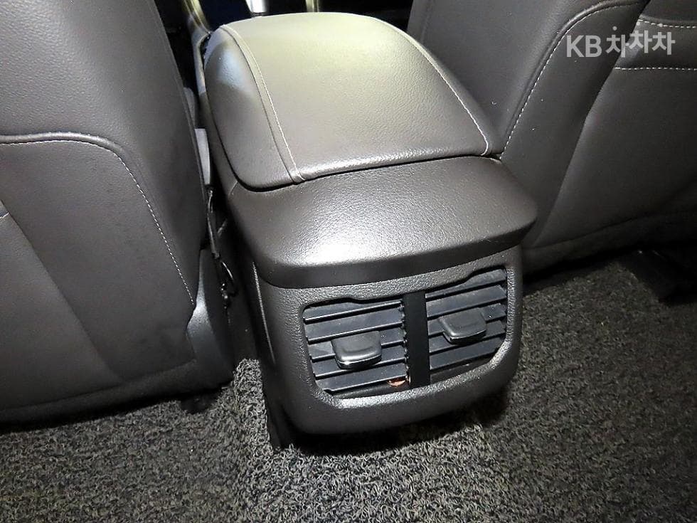 Форд All New 몬데오2.2 TDCi (Дизел) MK4 - 17