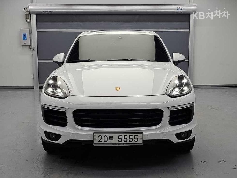 Porsche Нов Cayenne(958)3.0 Дизел Platinum Edition - 2