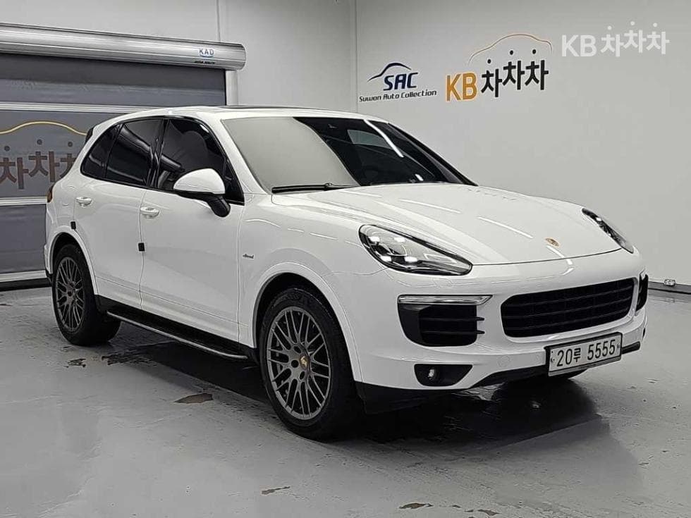 Porsche Нов Cayenne(958)3.0 Дизел Platinum Edition - 4