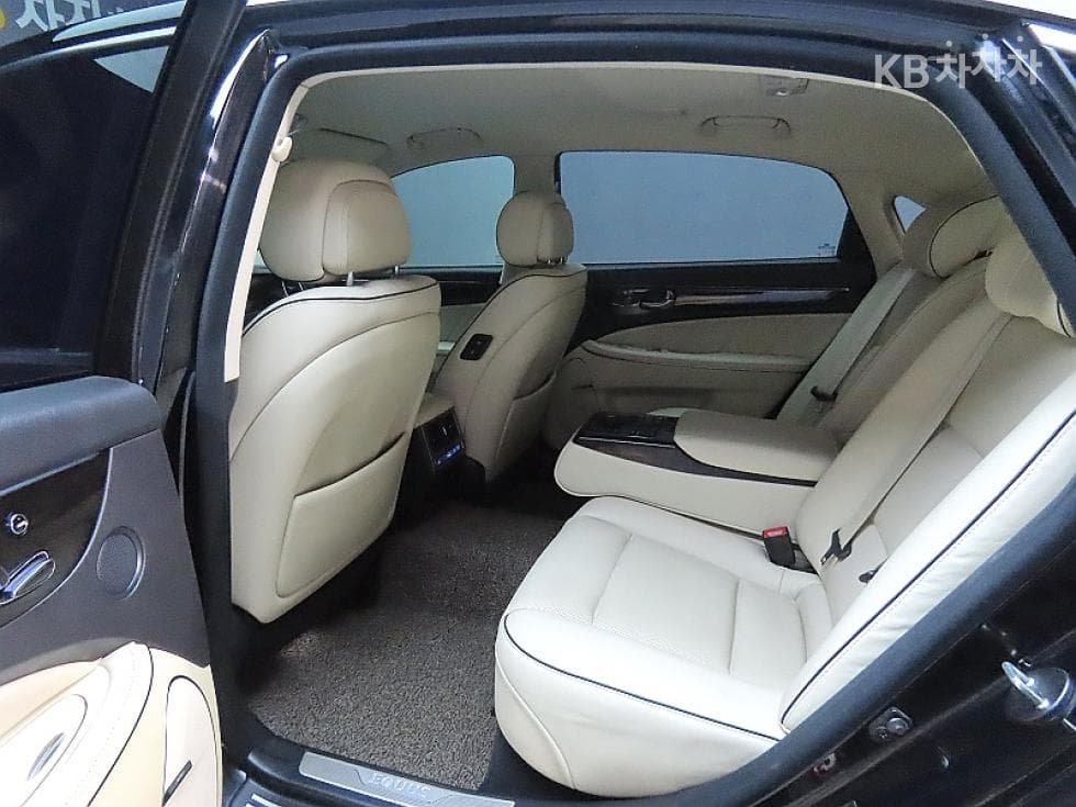 Hyundai Equus(신형)VS380 Modern - 11
