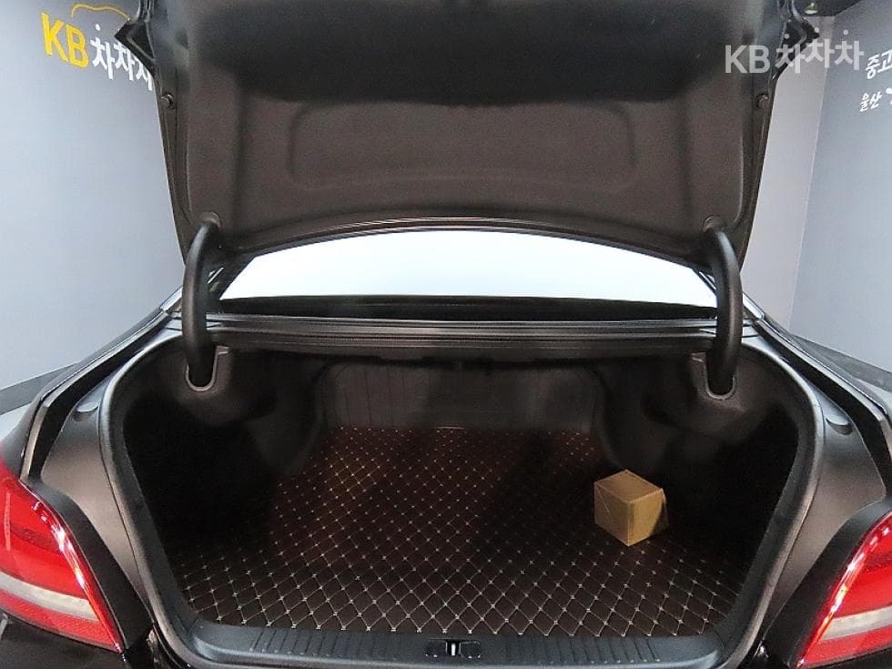 Hyundai Equus(신형)VS380 Modern - 19