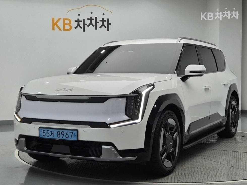 Киа EV9 AWD 어스 - Image 1