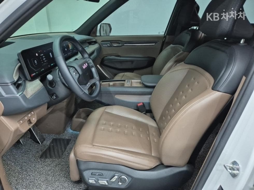 Киа EV9AWD 어스 - 10
