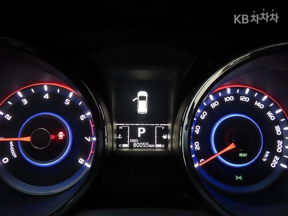 KG Mobility TivoliGasoline LX Standard - 8