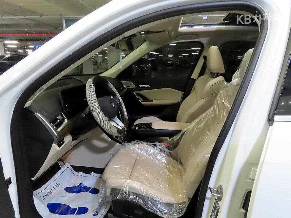 BMW X1(U11)sDrive20i xLine - 6