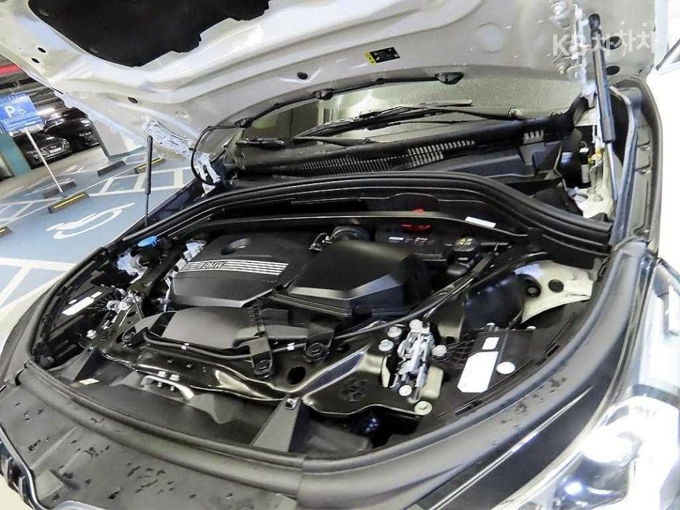 BMW X1(U11)sDrive20i xLine - 19