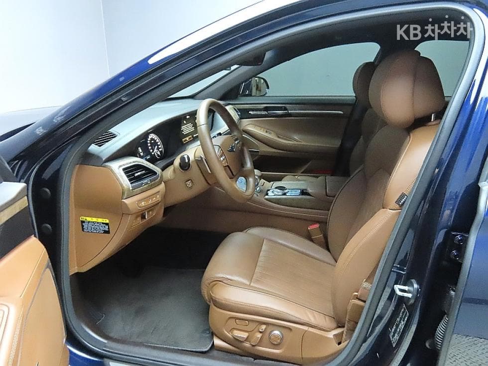 Genesis G903.8 GDi AWD Luxury - 10