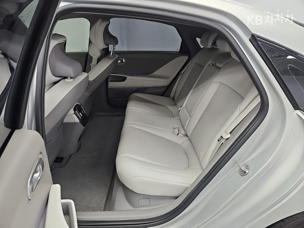 Хюндай IONIQ 6(CE)Long Range AWD Престиж - 12