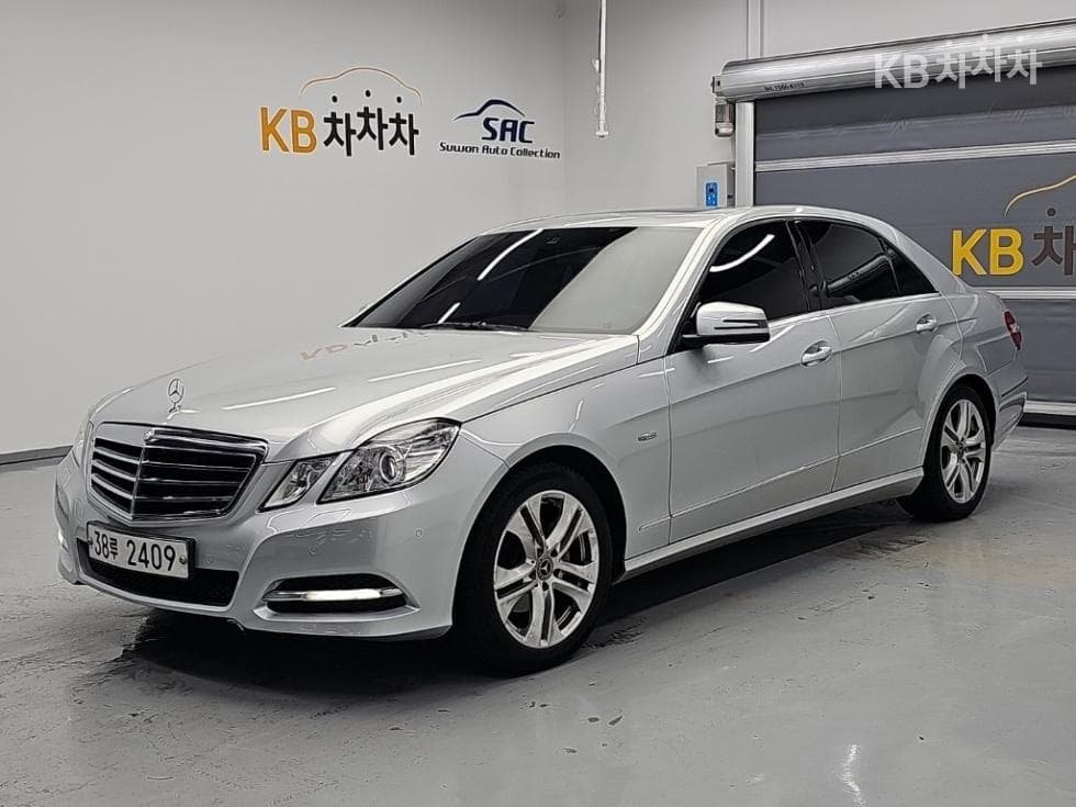 Mercedes-Benz Нов E-КласE220 CDI Авангард W212 - 2