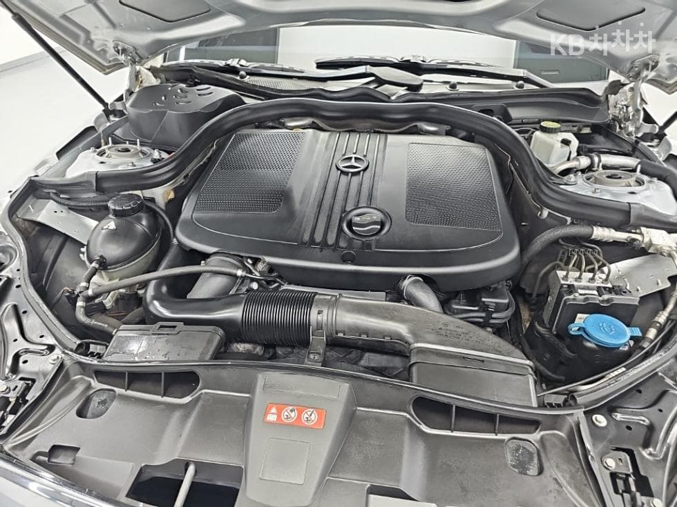 Mercedes-Benz Нов E-КласE220 CDI Авангард W212 - 5