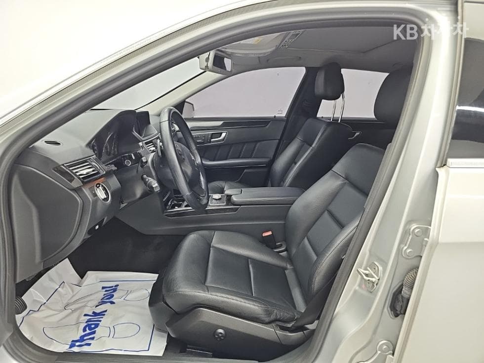 Mercedes-Benz Нов E-КласE220 CDI Авангард W212 - 11