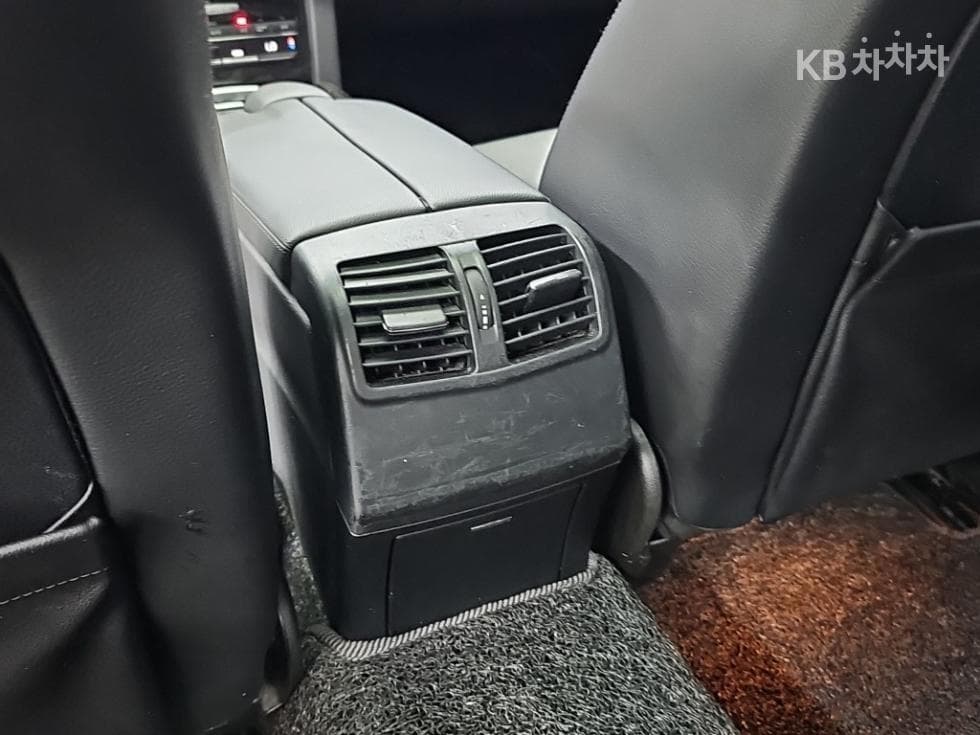Mercedes-Benz Нов E-КласE220 CDI Авангард W212 - 13
