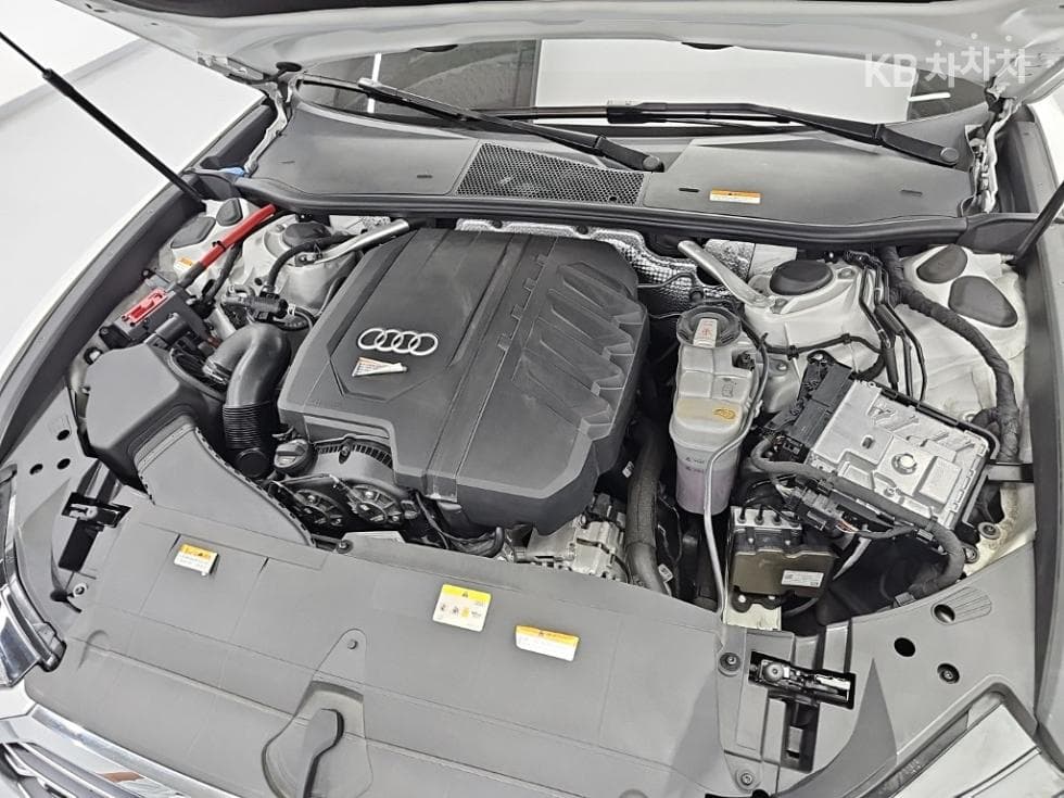 Ауди A6(C8)45 TFSI Premium - 5
