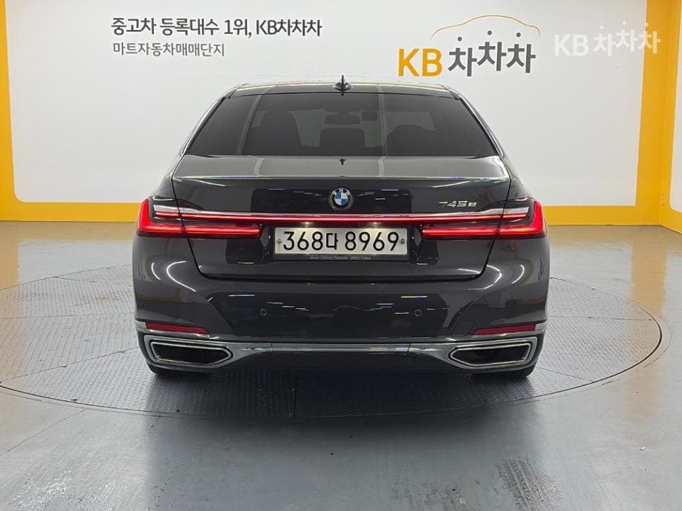 BMW 7시리즈 (G11)745e sDrive Design Pure Excellence - 3