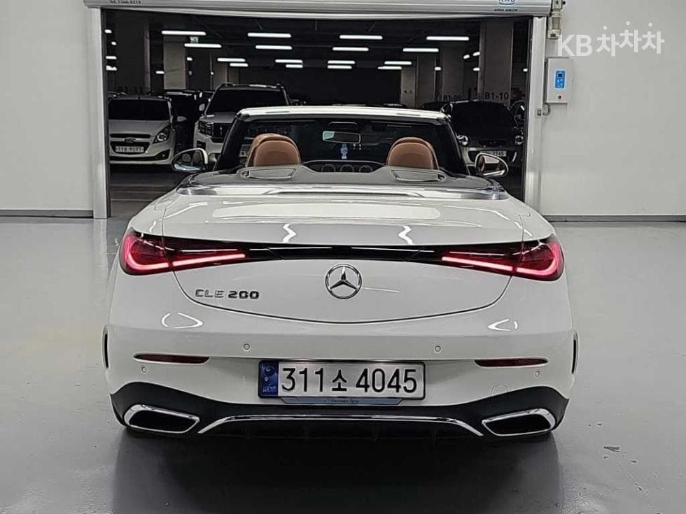 Mercedes-Benz CLE클래스 (C236)CLE 200 Cabriolet Стандартен - 4