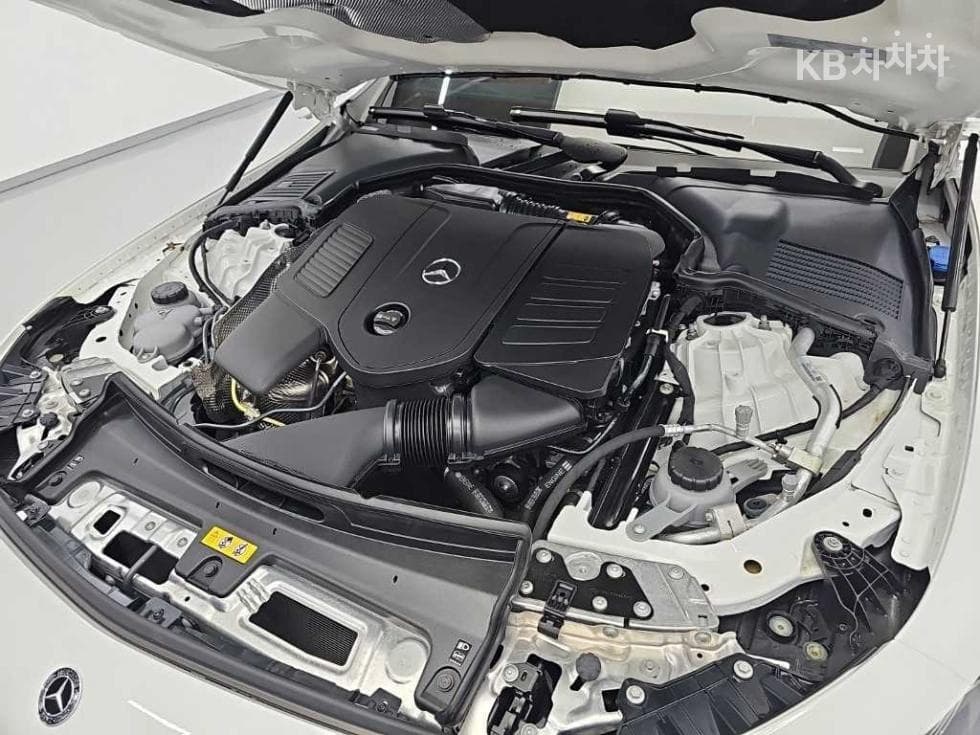 Mercedes-Benz CLE클래스 (C236)CLE 200 Cabriolet Стандартен - 6