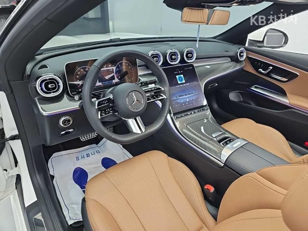 Mercedes-Benz CLE클래스 (C236)CLE 200 Cabriolet Стандартен - 8