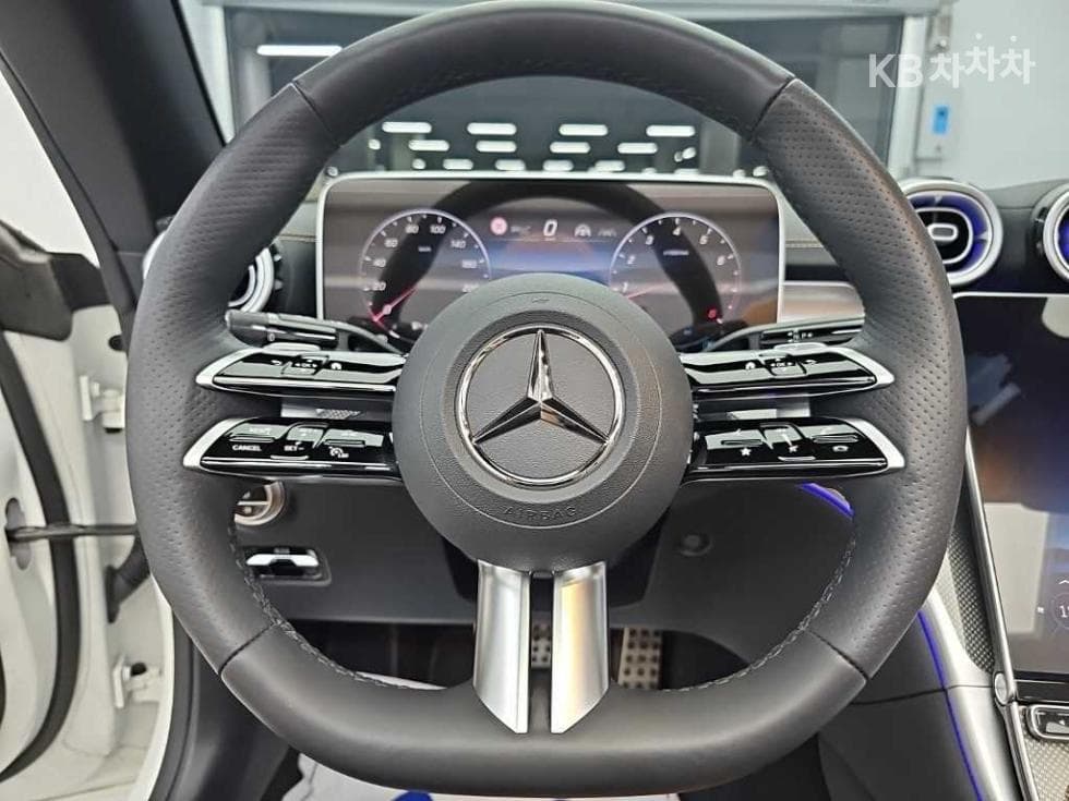 Mercedes-Benz CLE클래스 (C236)CLE 200 Cabriolet Стандартен - 10