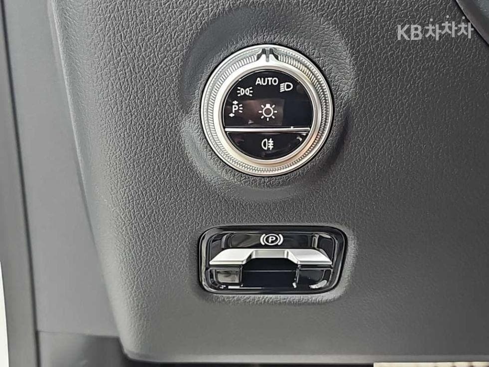 Mercedes-Benz CLE클래스 (C236)CLE 200 Cabriolet Стандартен - 19