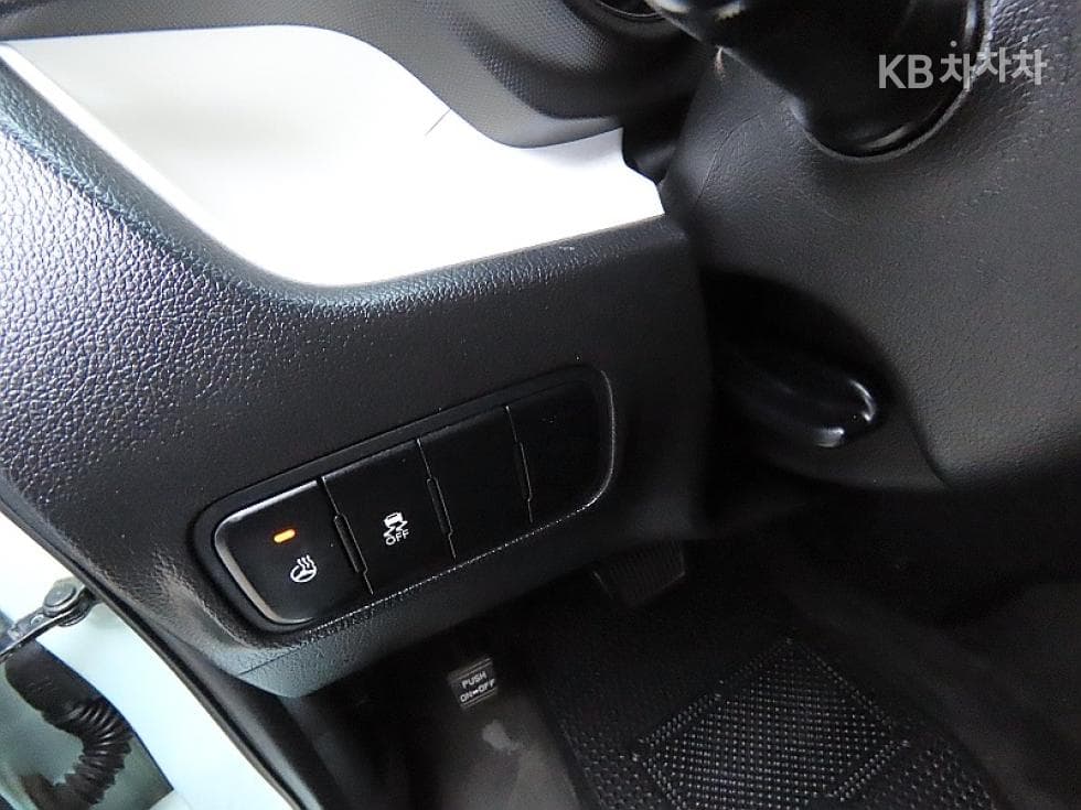 Kia Ray (van)1.0 Gasoline Prestige - 13