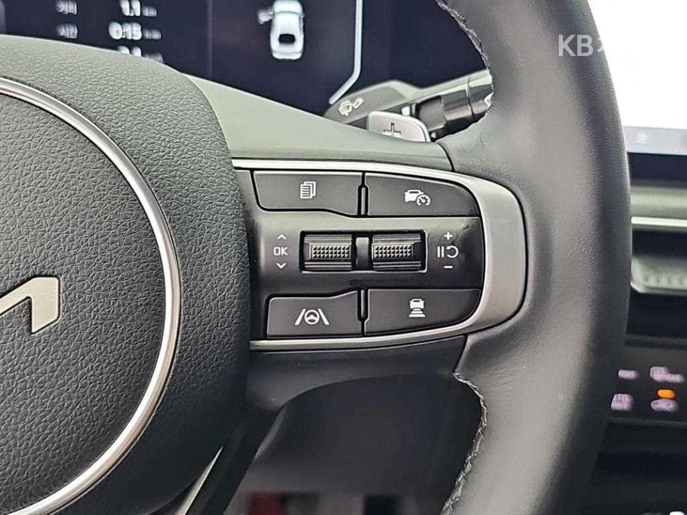 Киа The New (фейслифт) K5 3-토 поколение2.0 LPG Noblesse - 17