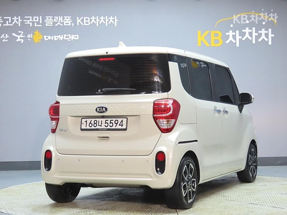 Kia The New (facelift) Ray (van)1.0 Gasoline Signature - 2