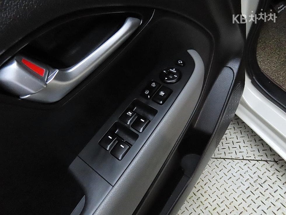 Kia The New (facelift) Ray (van)1.0 Gasoline Signature - 14