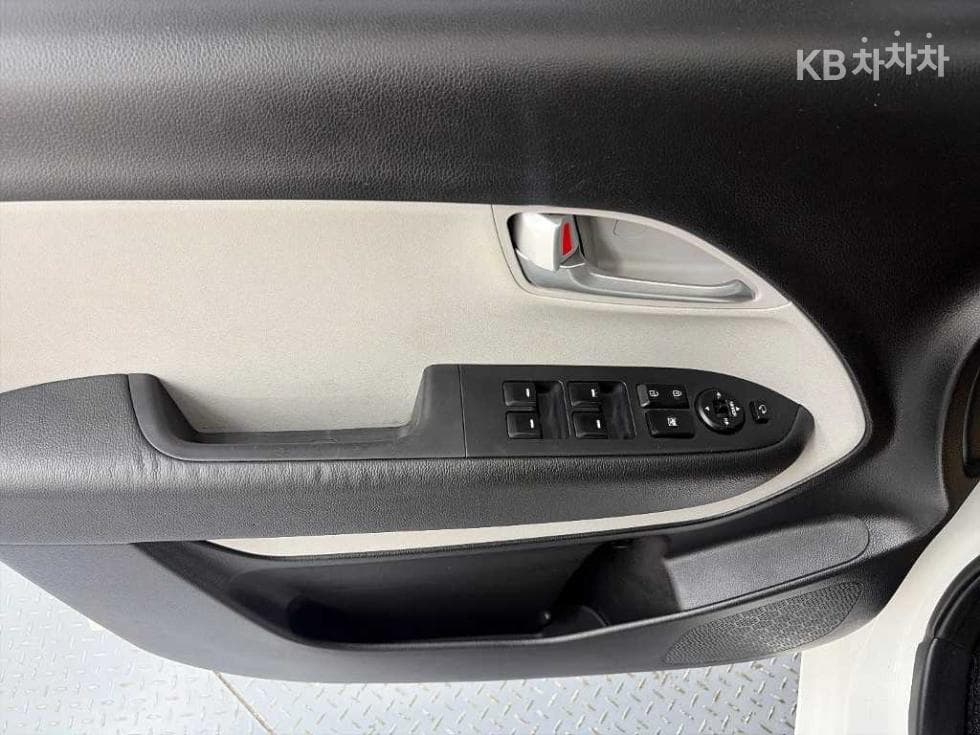 Kia The New (facelift) Ray (van) Van1.0 Gasoline Van 2-seater Standard - 16