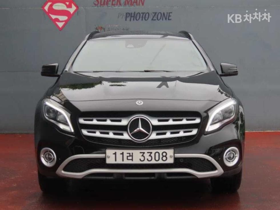 Mercedes-Benz GLA X156GLA220 Стандартен - 2