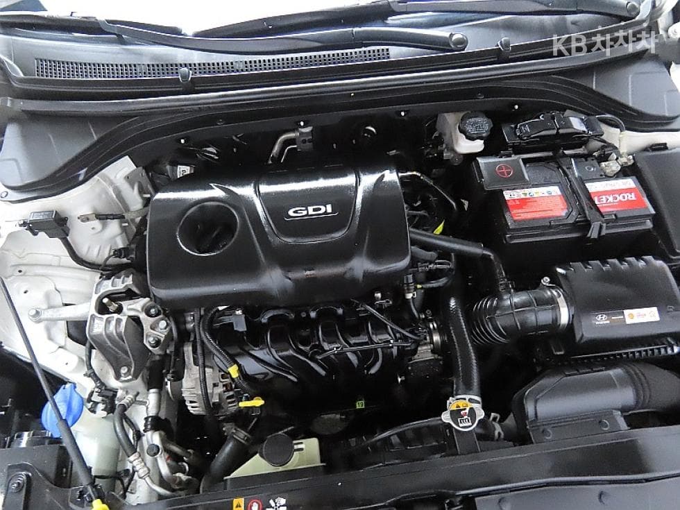 Hyundai Avante (Elantra)AD1.6 GDi Modern - 7