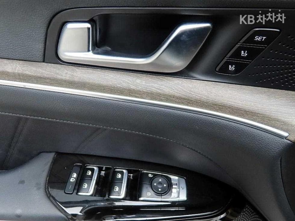 Киа K5 3-토 поколение1.6 Бензин Турбо Signature - 11